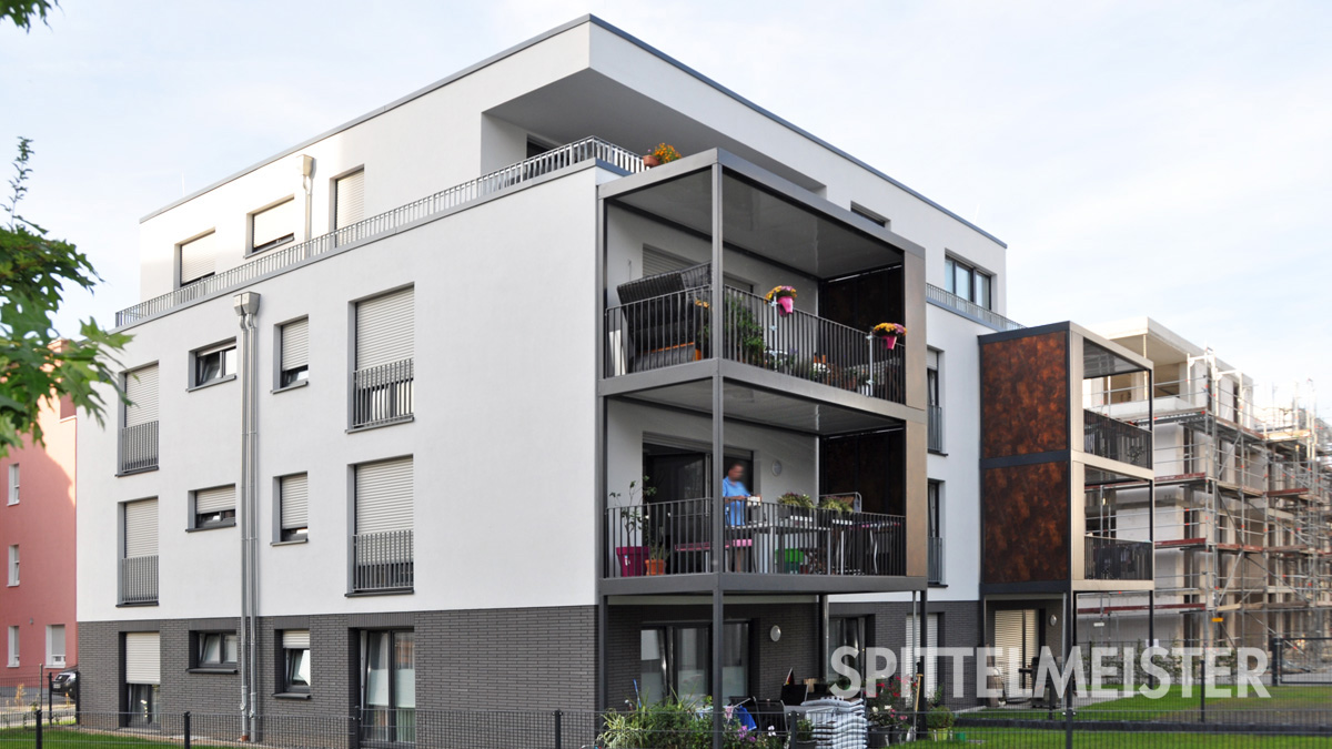 Fertigbalkone von Spittelmeister: Moderne Stahlbalkone Frankfurt vom Balkonbauer für Frankfurt