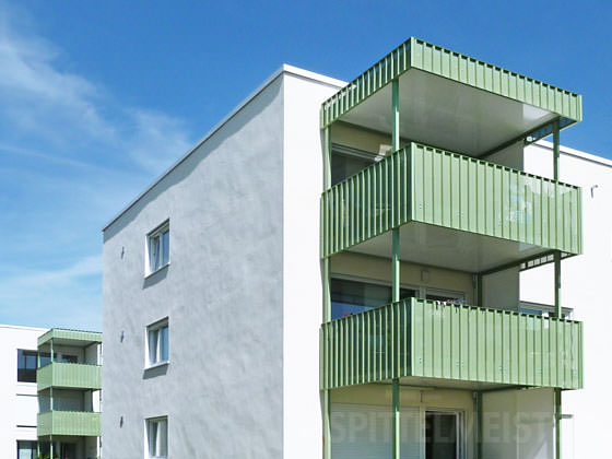 Balkone mit Trapezblech, Balkonprojekt Preiswert Bauen
