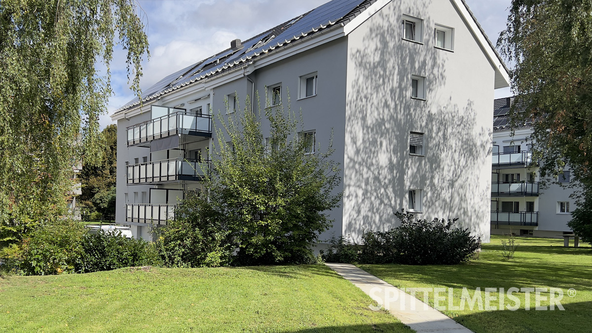 Schweiz Balkon ohne Stützen bauen © Balkonbauer Spittelmeister Wohnanlage in Oberwil BL mit Balkonen