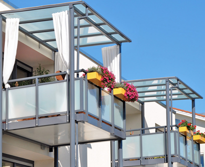 Balkonbau Pforzheim mit besonderer Konstruktion über Garagen