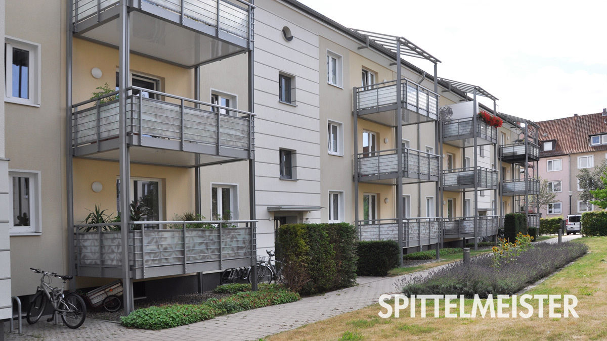 Hildesheim Individuelle Balkone am Wohnhaus